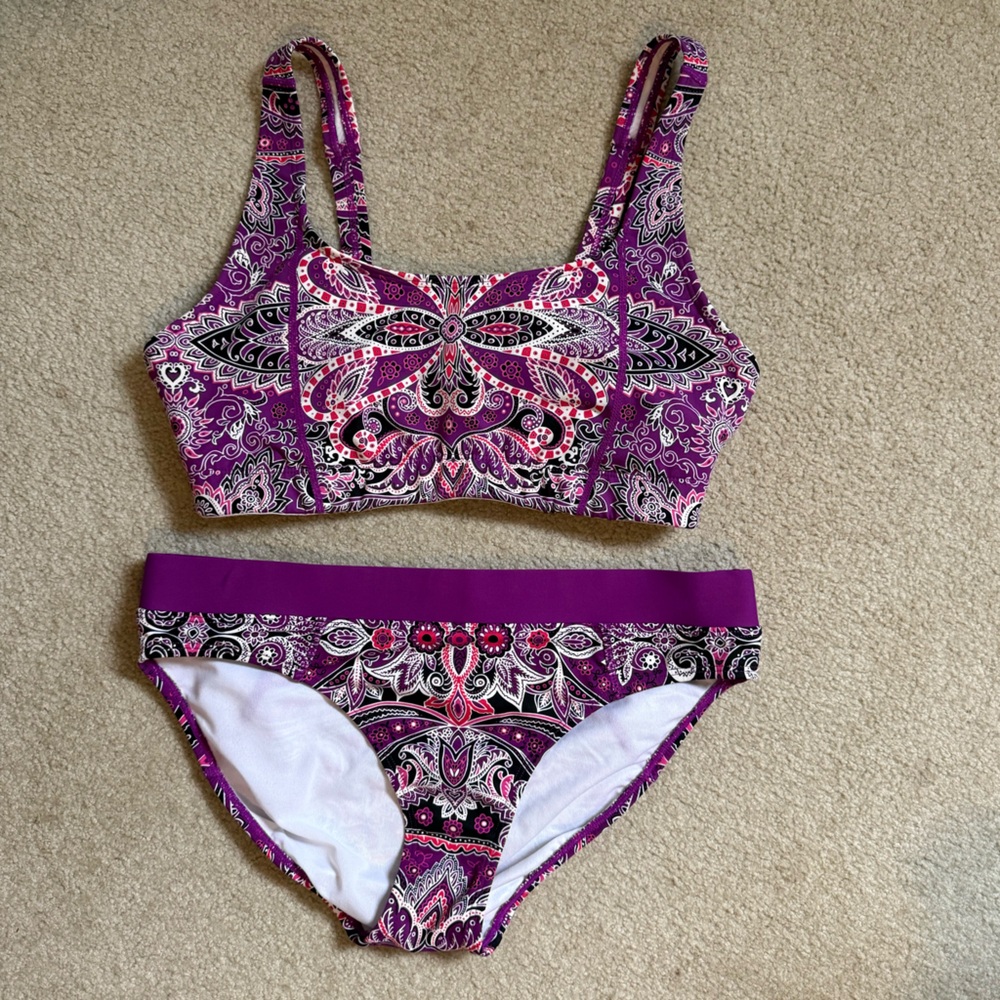 Athleta Women's Purple Paisley Underwire Bathing Suit Two Piece Swim Set Sz M